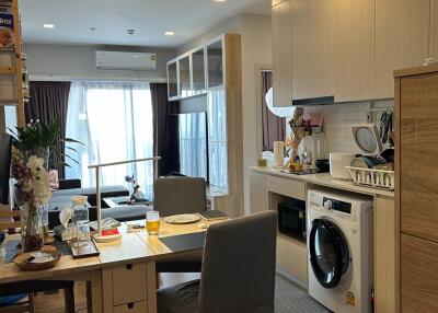 Condo for Rent at Metris Rama9 - Ramkhamheang