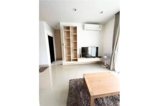 Condo for sale, good location, near the mall, with furniture. - 92001013-283
