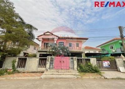 140 Sqm., 3 Beds Townhouse listed for ฿ 3,500,000.