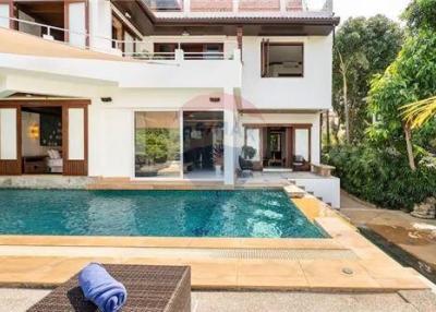 Sunset Seaview Luxury Villa For Sale.