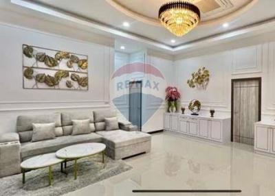 400 Sqm., 3 Beds, 4 Baths House listed for ฿ 9,750,000.