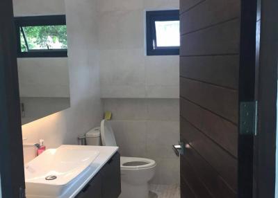 4-BR House near MRT Sutthisan