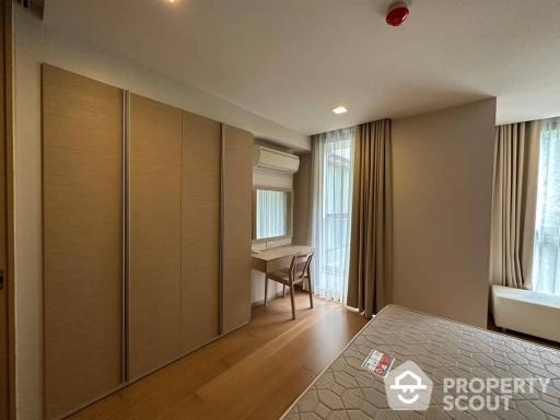 1-BR Condo at Liv @ 49 near BTS Thong Lor