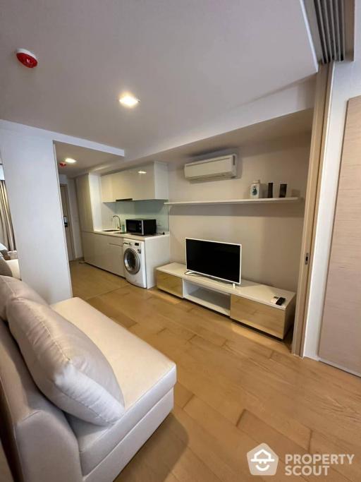 1-BR Condo at Liv @ 49 near BTS Thong Lor