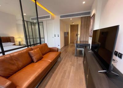 1 bed Condo in MUNIQ Sukhumvit 23 Khlong Toei Nuea Sub District C020820