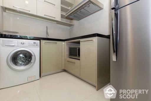 2-BR Condo at The Crest Sukhumvit 24 near BTS Phrom Phong