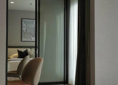 1-BR Condo at Life One Wireless near BTS Phloen Chit