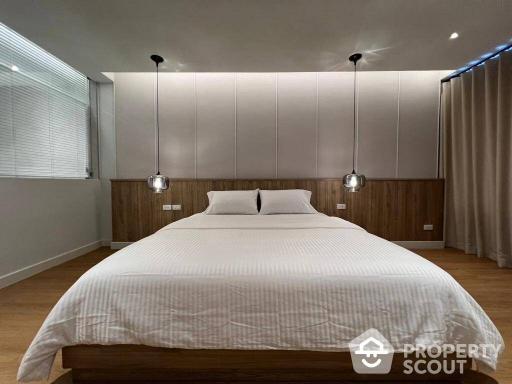 2-BR Condo at Baan Ploenchit near BTS Nana