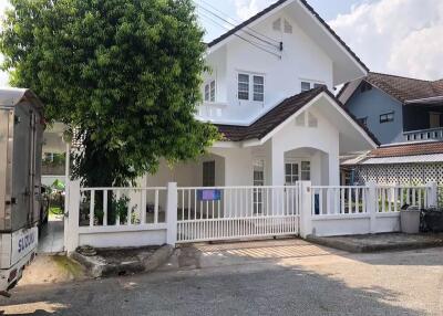 House for Sale, Rent in San Phak Wan, Hang Dong.