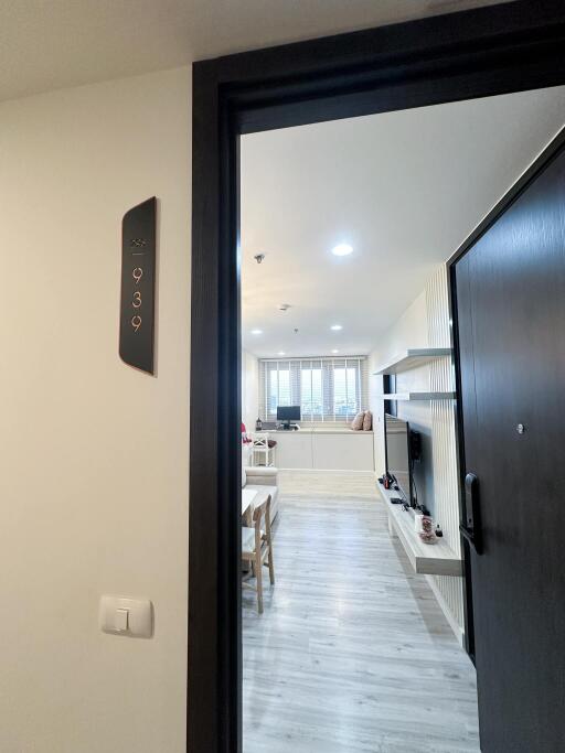 Condo for Rent, Sale at XT Huaikhwang