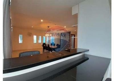 Urgent sale 4 Bedrooms  in Musselana in Jomtien