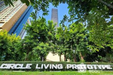 1-BR Condo at Circle Living Prototype New Petchburi near MRT Phetchaburi