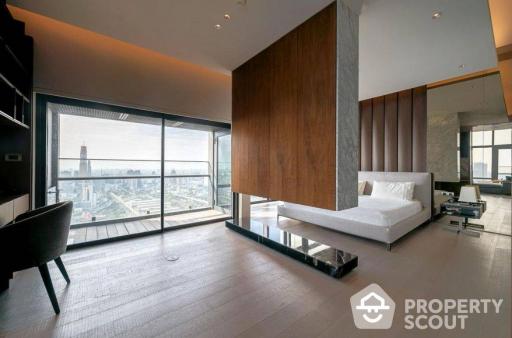 1-BR Condo at Circle Living Prototype New Petchburi near MRT Phetchaburi