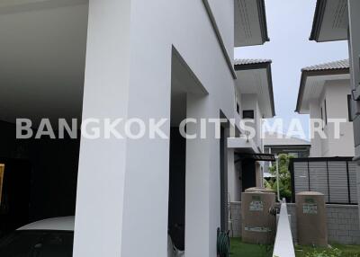 House at Centro Ratchaphruek-Suanpak for sale