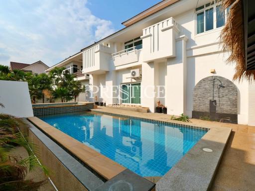 Central Park Hillside – 4 bed 3 bath in East Pattaya PP10242