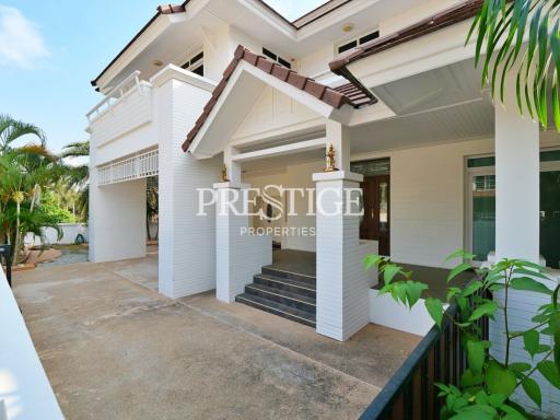 Central Park Hillside – 4 bed 3 bath in East Pattaya PP10242