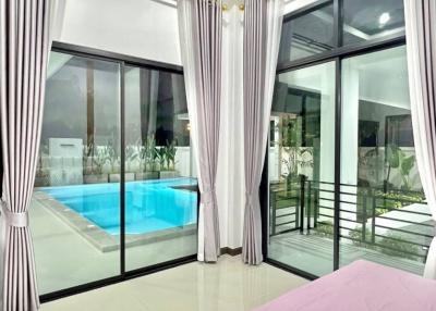 Single pool villa in East Pattaya for sale