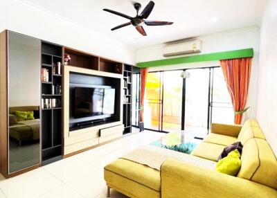 Townhouse with 3 bedrooms in Pratamnak for sale