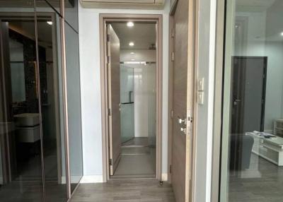 1-BR Condo at The Room Rama 4 near MRT Hua Lamphong