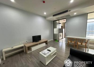 1-BR Condo at The Room Rama 4 near MRT Hua Lamphong