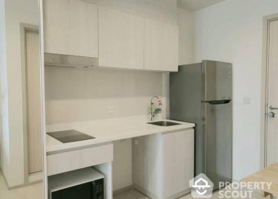 Studio Condo at Life One Wireless near BTS Phloen Chit