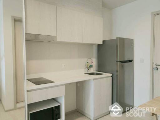 Studio Condo at Life One Wireless near BTS Phloen Chit