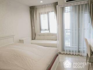 Studio Condo at Life One Wireless near BTS Phloen Chit