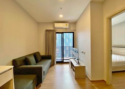 Condo for Rent at Life Ratchadapisek