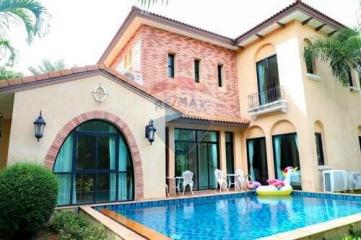 Chivani Pattaya Pool Villa