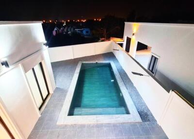 Brand new poolvilla in Mabprachan Area