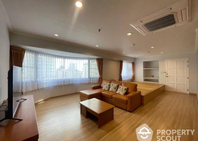 2-BR Condo at Baan Suanpetch Condominium near BTS Phrom Phong