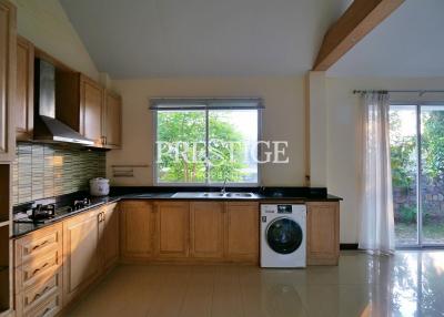 Paradise Villa 3 – 4 bed 2 bath in East Pattaya PP10248