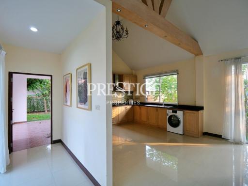 Paradise Villa 3 – 4 bed 2 bath in East Pattaya PP10248