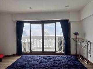 1 bed Condo in State Tower Silom Sub District C020824