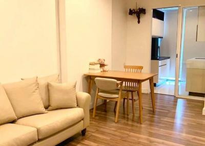 1-BR Condo at The Room Sukhumvit 62 near BTS Punnawithi