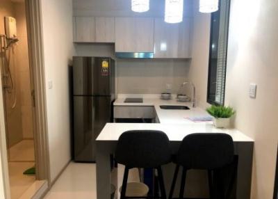 Life One Wireless 1 bedroom condo for sale with tenant