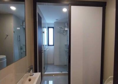 2 bed Condo in Rhythm Asoke Makkasan Sub District C020829