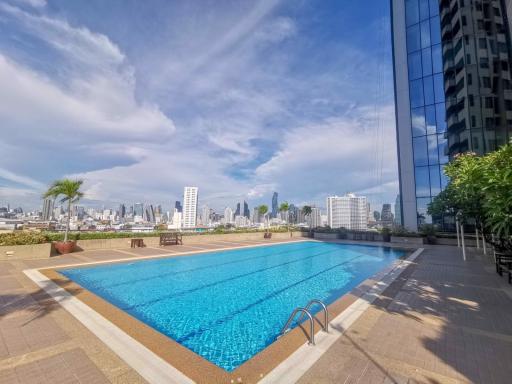 1 bed Condo in Baan Chao Praya Khlong San Sub District C020828