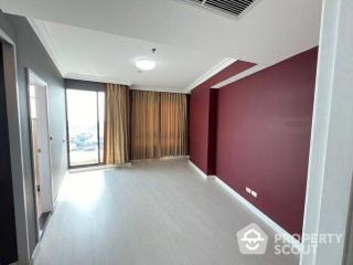 4-BR Condo at Supalai Casa Riva close to Thanon Tok