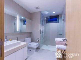 2-BR Condo at Hyde Sukhumvit 13 Condominium near BTS Nana