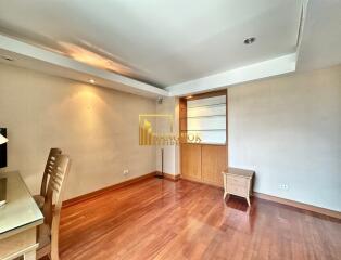 Somkid Garden  3 Bedroom Luxury Condo For Rent in Chidlom