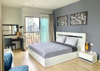 Noble Refine  Chic 1 Bedroom Condo Near BTS Phrom Phong