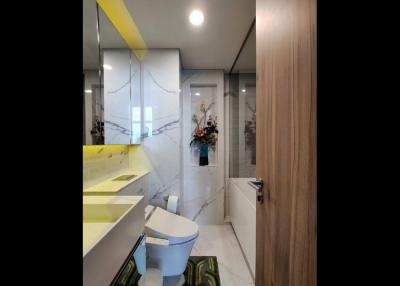 Siamese Exclusive Sukhumvit 31  2 Bed Duplex Condo For Rent or Sale in Phrom Phong