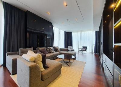 Modern 3 Bed Luxury Condo For Rent Marque Sukhumvit