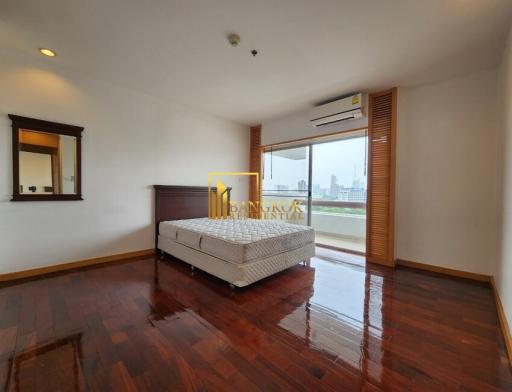 4 Bedroom Duplex Apartment For Rent in Sathorn