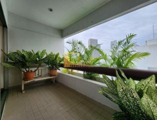 4 Bedroom Duplex Apartment For Rent in Sathorn