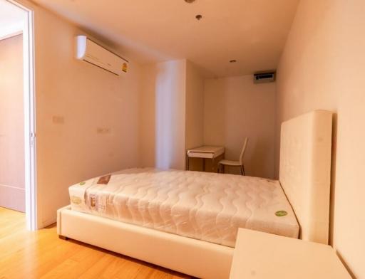 15 Sukhumvit Residences  3 Bedroom Condo in Nana