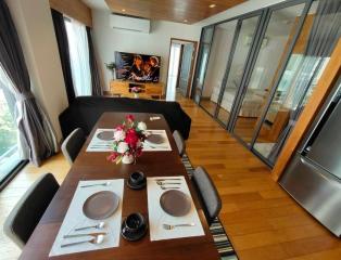 2 Bedroom Apartment in Phrom Phong