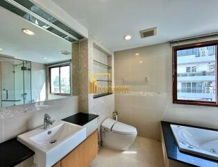 The Crest Ruamrudee  3 Bedroom Condo With High Ceilings in Phloen Chit