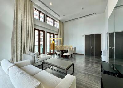 The Crest Ruamrudee  3 Bedroom Condo With High Ceilings in Phloen Chit